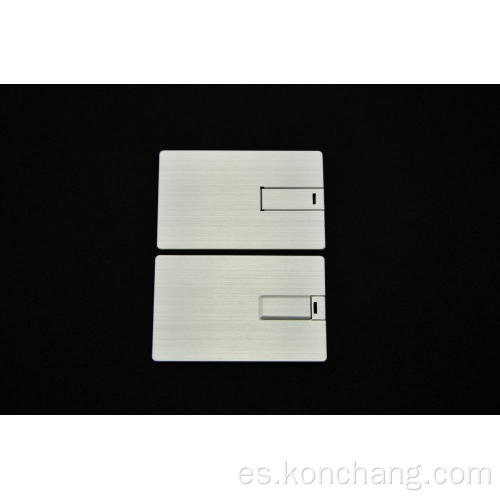 Unidad flash USB de tarjeta de metal plateado